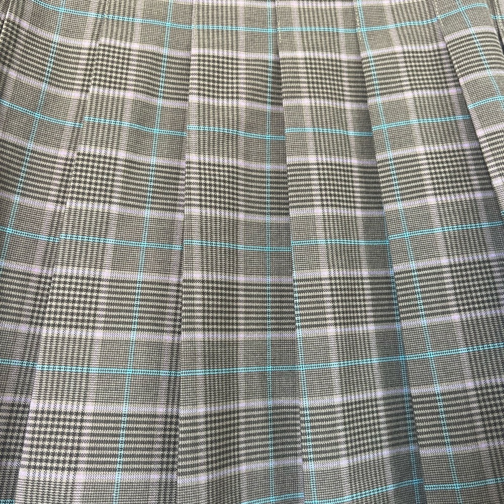 Sunday Best Plaid Mini Skirt - Picture 4 of 6